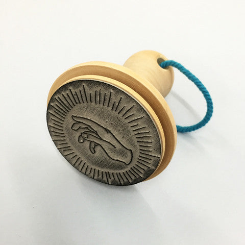 FA Studios Laser Gallery - Idle Hands
